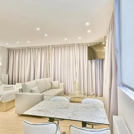 Glassy Apartment-2